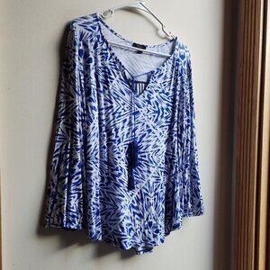 Cupio Blue/White Abstract Animal Print V-Neck Tunic Jersey Size XL
